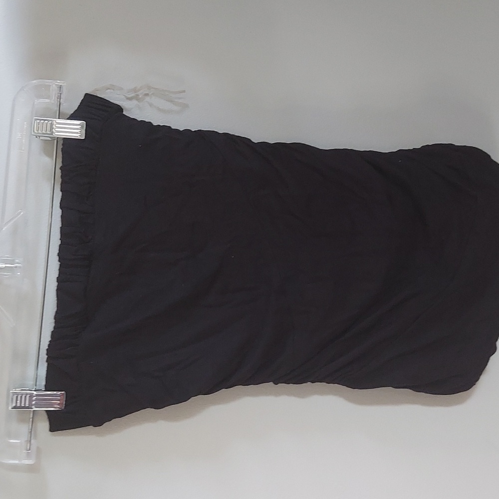 Black strapless top